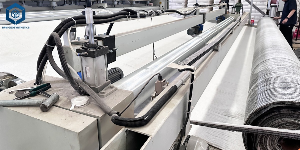 Fabricants de revêtements en argile géosynthétique Fabricants de revêtements en argile géosynthétique