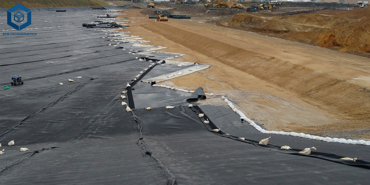 Revêtement imperméable en PEHD pour projet minier Revêtement imperméable en PEHD pour projet minier