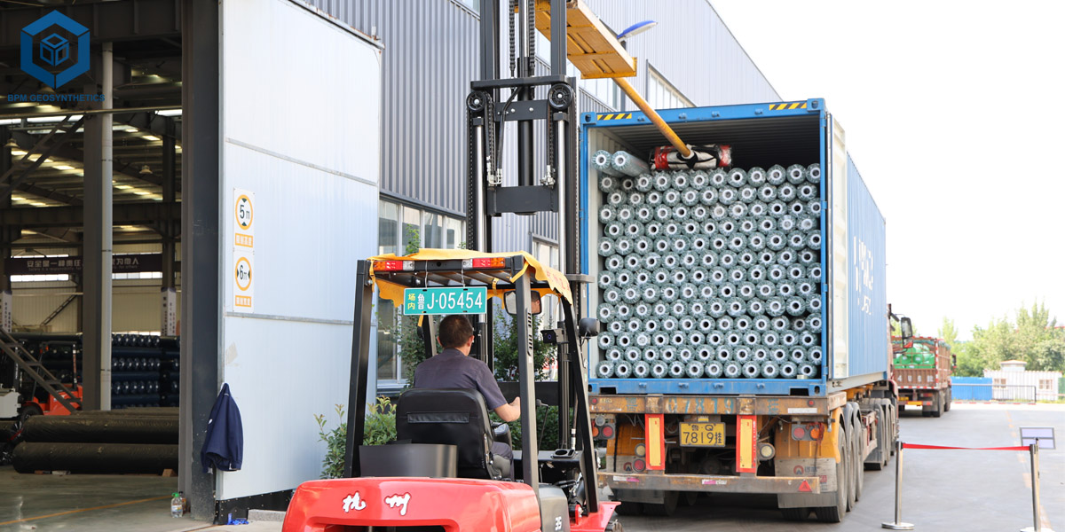 BPM 1mm HDPE Geomembrane Packaging and Delivery BPM 1mm HDPE Geomembrane Packaging and Delivery