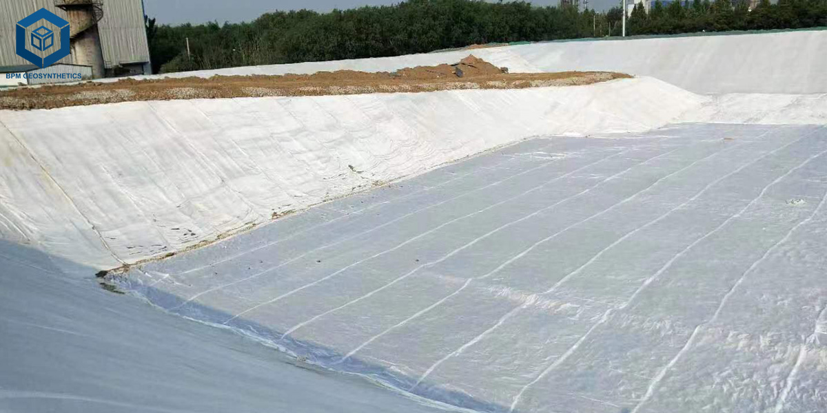 Géotextile routier perméable pour le drainage des allées Géotextile routier perméable pour le drainage des allées