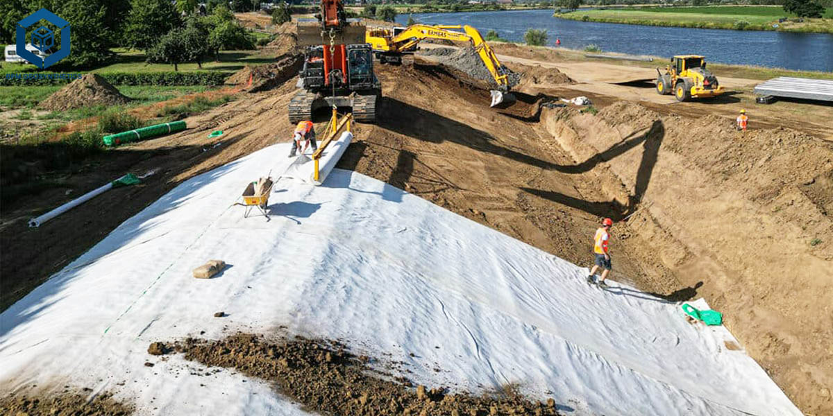 Геоткань для борьбы с эрозией Геоткань для борьбы с эрозией