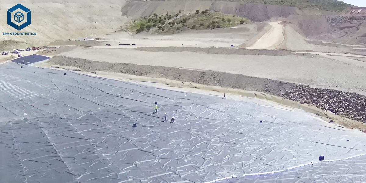 Geomembranen für den Bergbau zur Isolierung gefährlicher Abfälle Geomembranen für den Bergbau zur Isolierung gefährlicher Abfälle