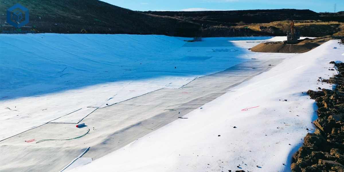 Geotextile Price Per Square Meter for Road Base Reinforcement