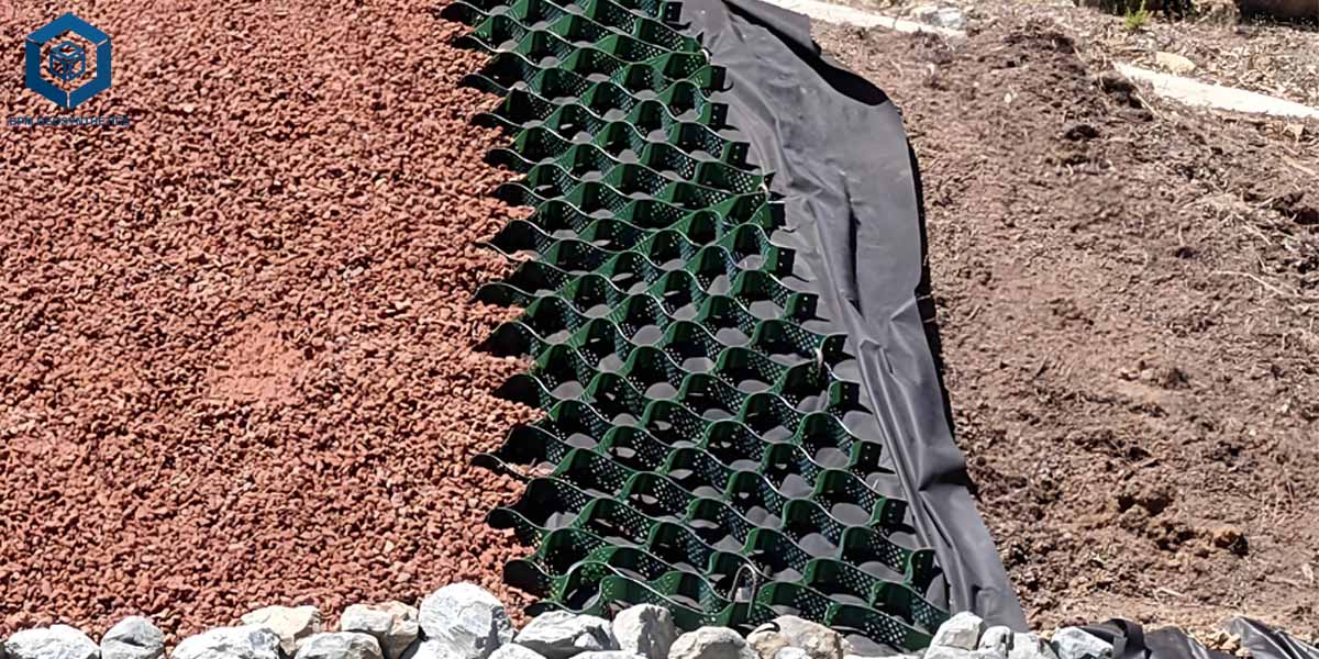 Control de erosión Geoweb para taludes de infraestructura Control de erosión Geoweb para taludes de infraestructura