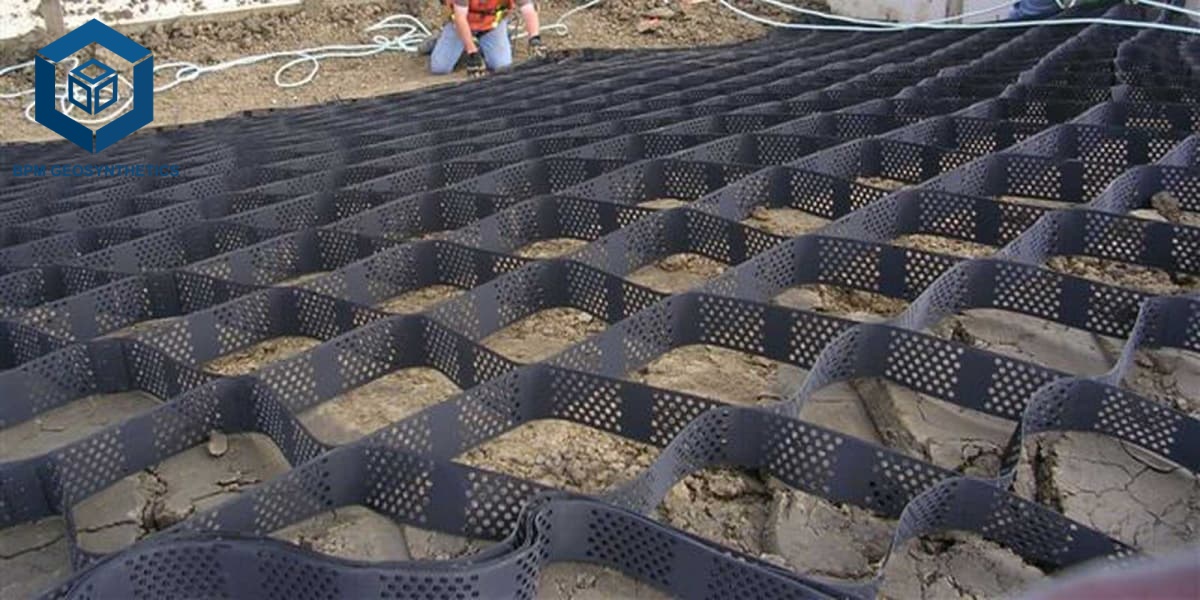 Hochfeste Geozellen für den Straßenbau
