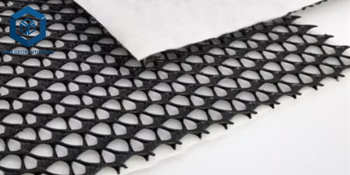 Material para redes de drenagem, destinado a sistemas de drenagem de longa durabilidade. Material para redes de drenagem, destinado a sistemas de drenagem de longa durabilidade.