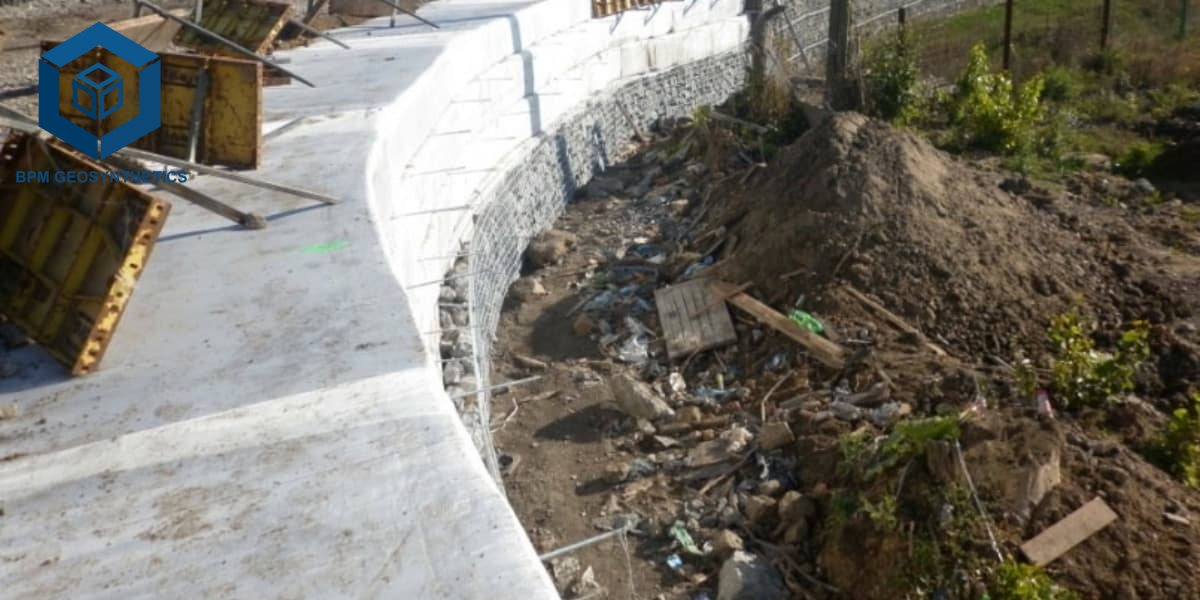 Kain Geotekstil Membran Non Woven untuk Penguatan Tanah