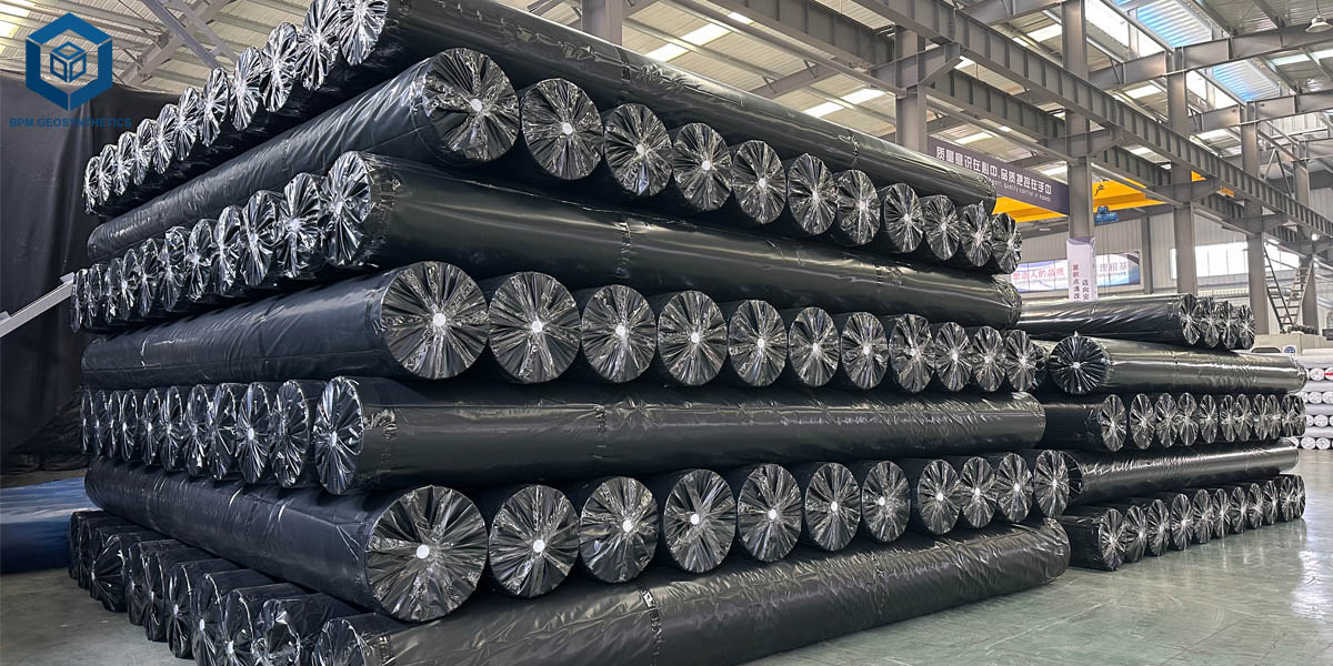 Kain Geotekstil BPM Geosynthetics Per Meter Persegi